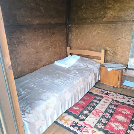 Jezero - Drvene Kucice Na Privatnom Jezeru Tatil parkı