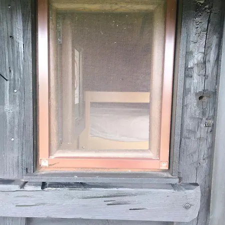 Jezero - Drvene Kucice Na Privatnom Jezeru * Šabac